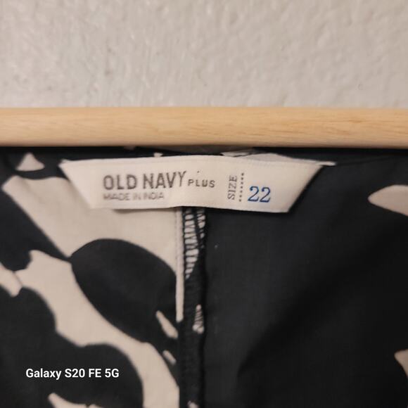 Vintage Old Navy Sequin Floral Dress Womens 22 Black White Knee‎ Length Sheer - Picture 5 of 8